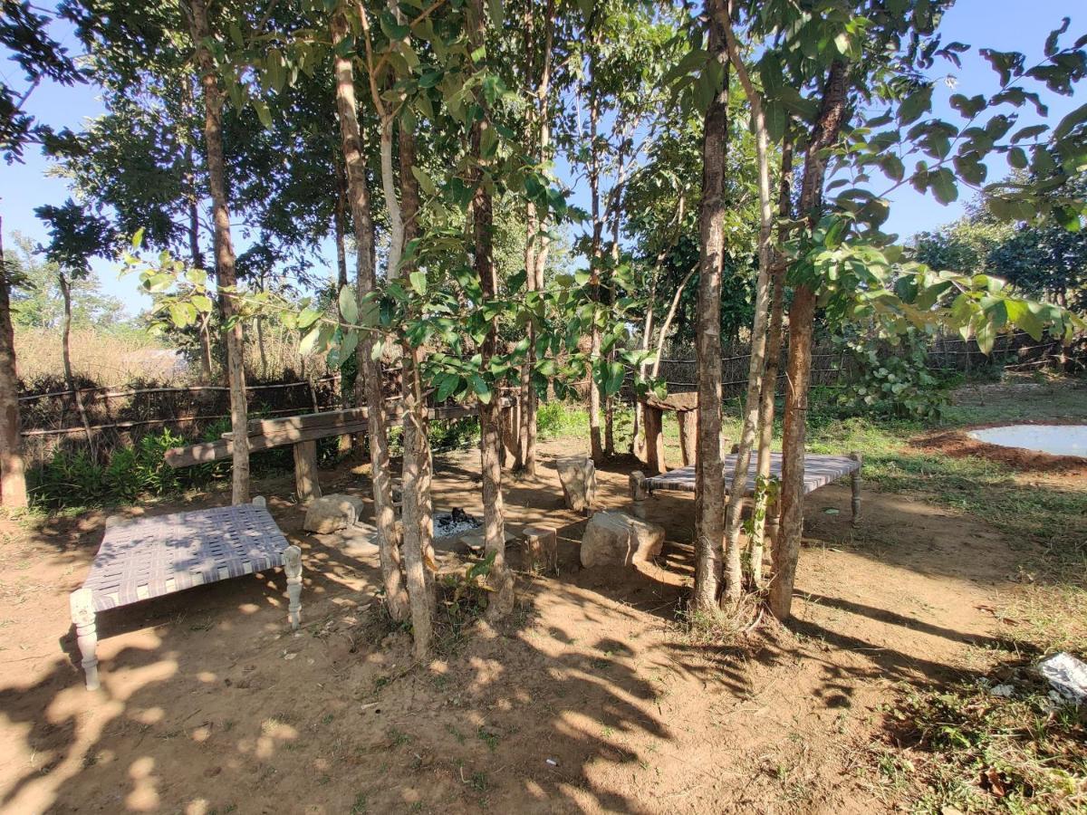 Surwahi Social Ecoestate Канха Экстерьер фото