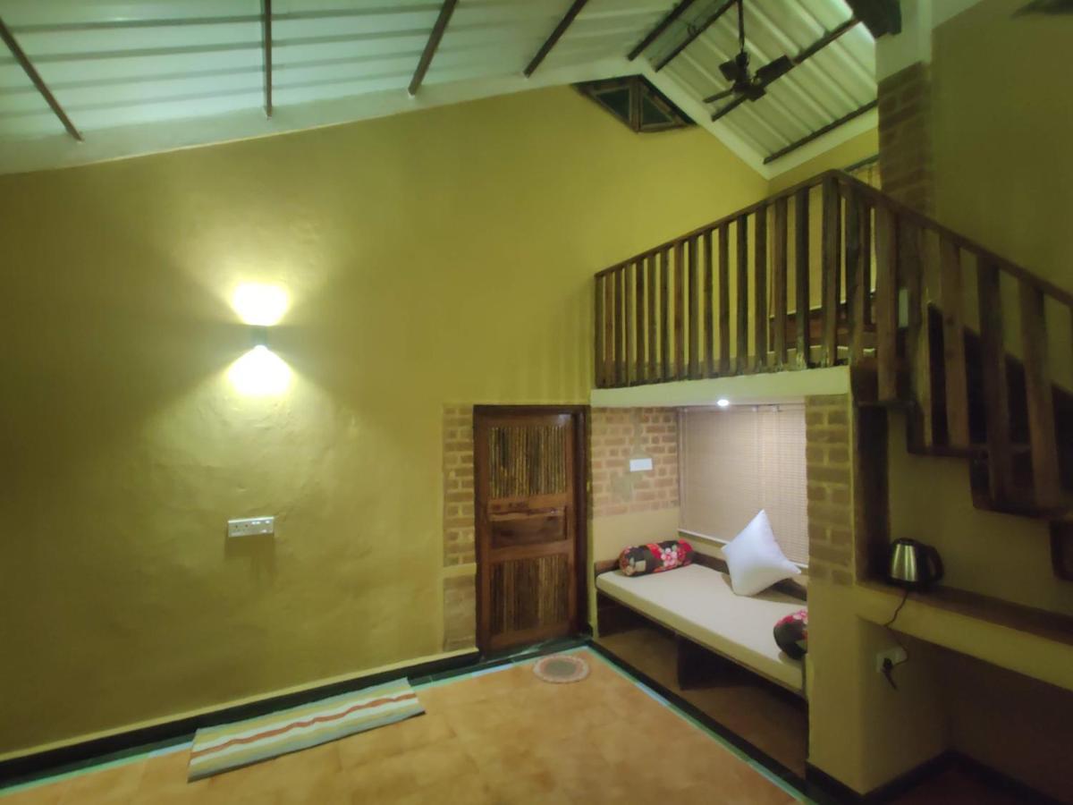 Surwahi Social Ecoestate Канха Экстерьер фото