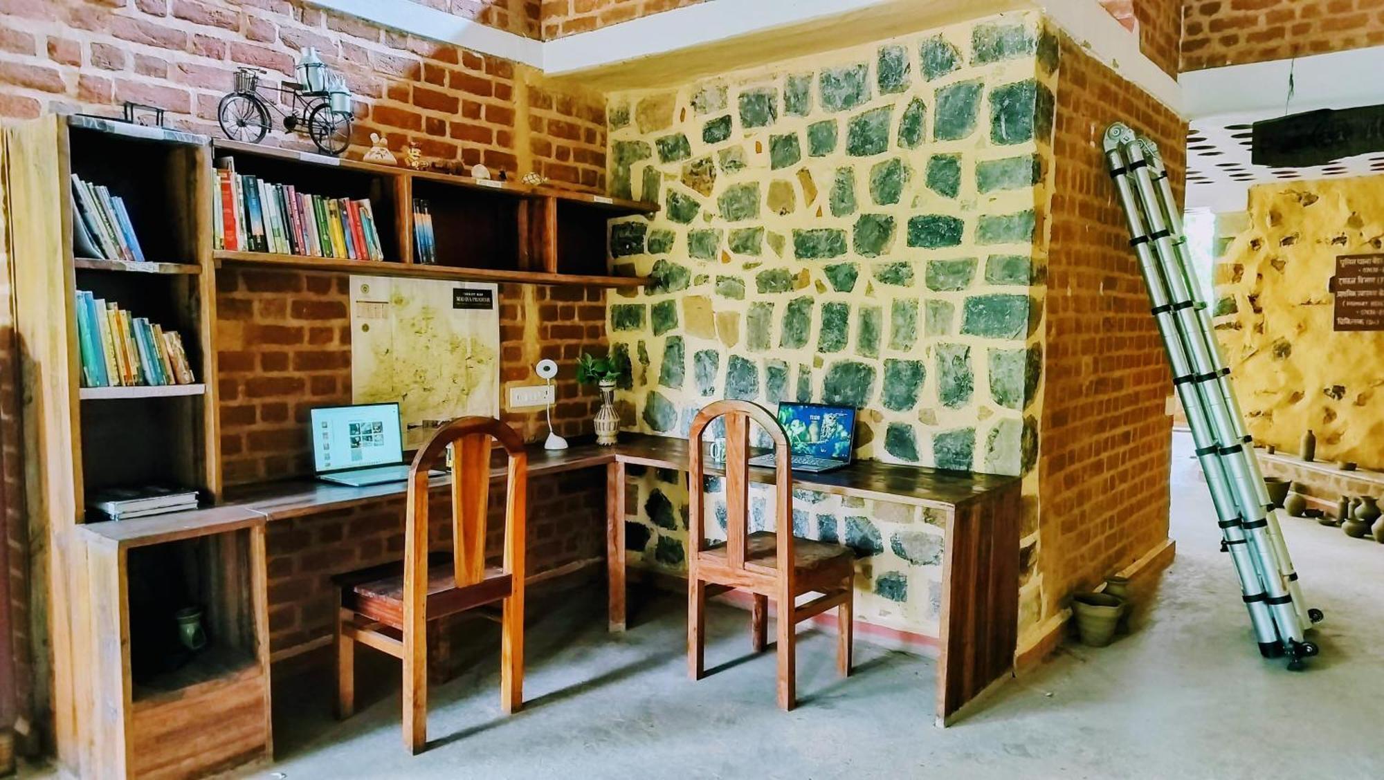 Surwahi Social Ecoestate Канха Экстерьер фото
